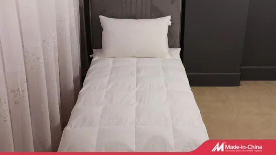 Almohada de cama de calidad con buen soporte y diseño tipo sándwich